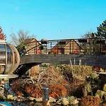Hotel Domaine De La Haie Des Granges Ménilles