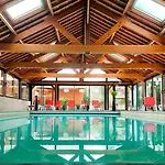 Hotel Domaine De La Haie Des Granges 3*