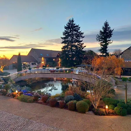 Domaine De La Haie Des Granges Отель