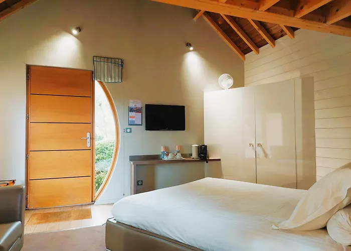 Domaine De La Haie Des Granges Ménilles